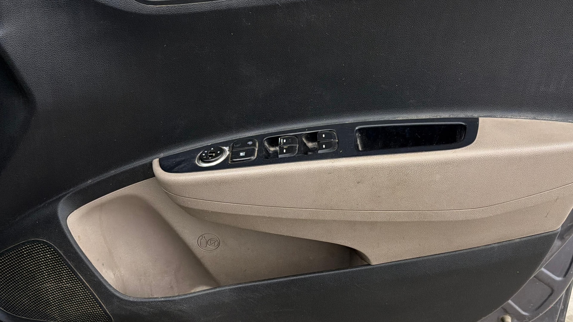 View 2018 Hyundai Grand i10 Magna 1.2 Kappa VTVT Image 32 Used 2018 Hyundai Grand i10 Magna 1.2 Kappa VTVT Image 32