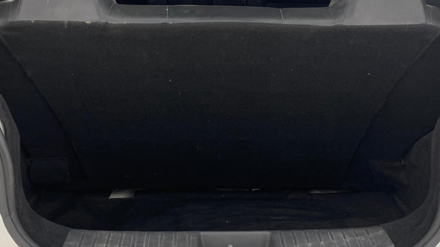 View Mahindra KUV100 Image 10 Used Mahindra KUV100 Image 10