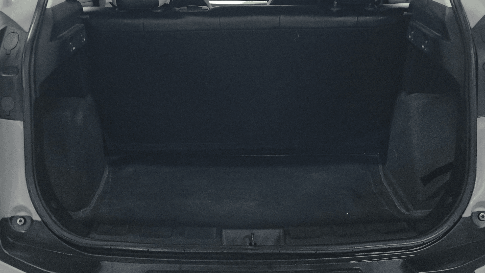 View 2024 Tata Nexon Revotron XE Image 10 Used 2024 Tata Nexon Revotron XE Image 10