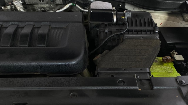 View Mahindra XUV700 Image 31 Used Mahindra XUV700 Image 31