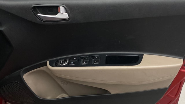 View Hyundai Grand i10 Image 33 Used Hyundai Grand i10 Image 33