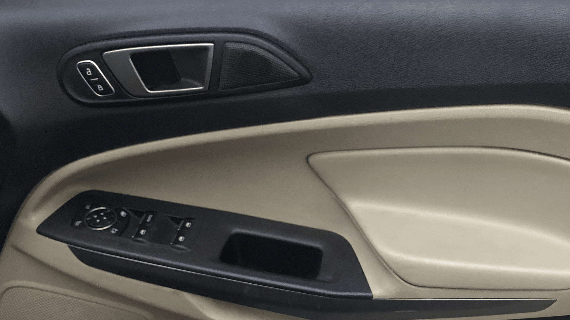 View 2020 Ford EcoSport 1.5 TDCi Diesel Ambiente BS IV Image 33 Used 2020 Ford EcoSport 1.5 TDCi Diesel Ambiente BS IV Image 33