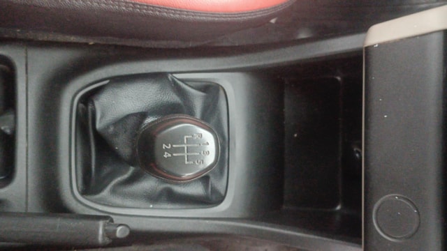 View Renault Triber Image 40 Used Renault Triber Image 40