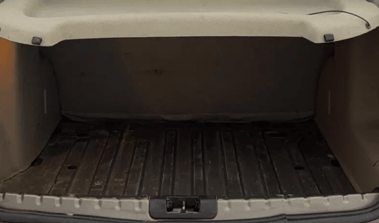 View 2016 Nissan Terrano XL P Image 10 Used 2016 Nissan Terrano XL P Image 10