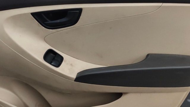 View Hyundai EON Image 33 Used Hyundai EON Image 33