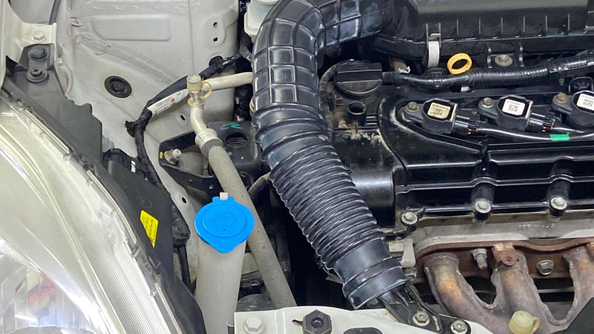 View 2019 Maruti Suzuki 1000 Base Variant Image 3 Used 2019 Maruti Suzuki 1000 Base Variant Image 3