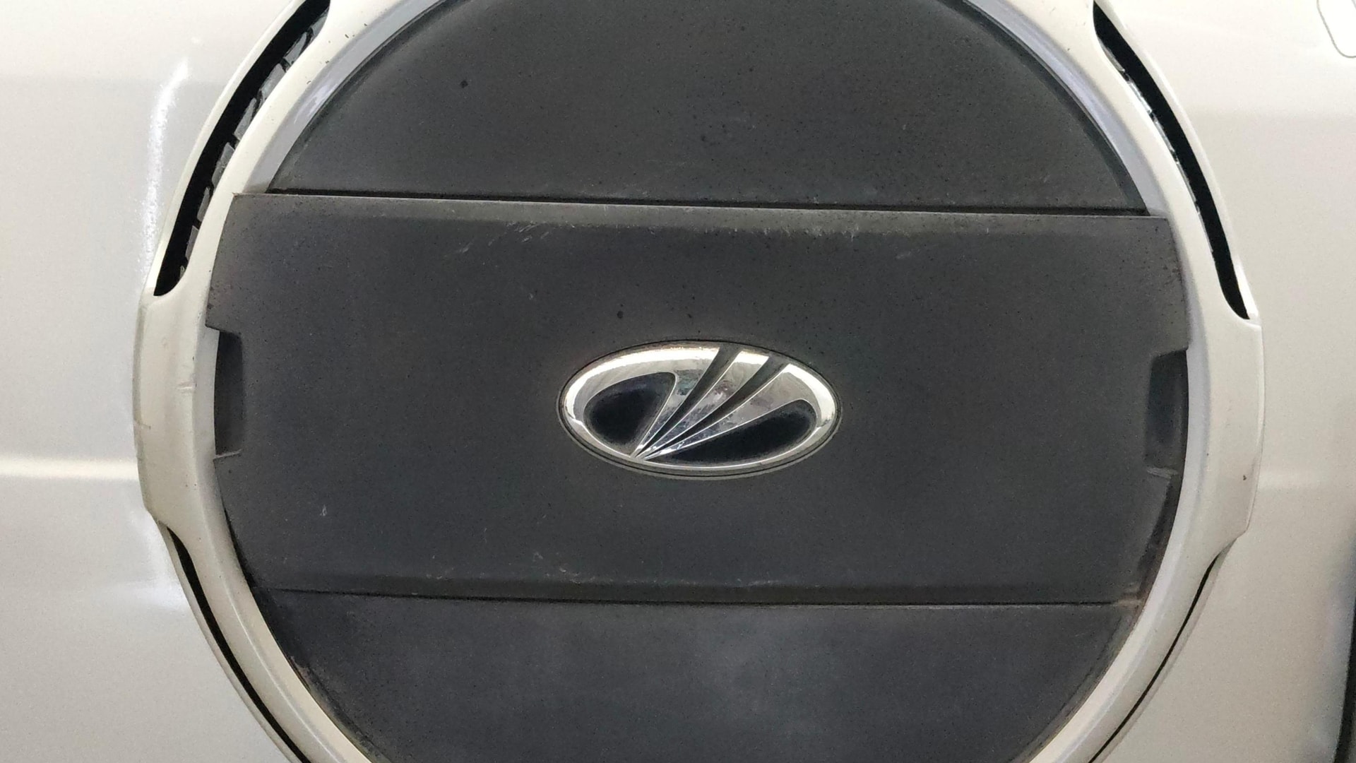 View 2014 Mahindra Quanto C6 Image 25 Used 2014 Mahindra Quanto C6 Image 25