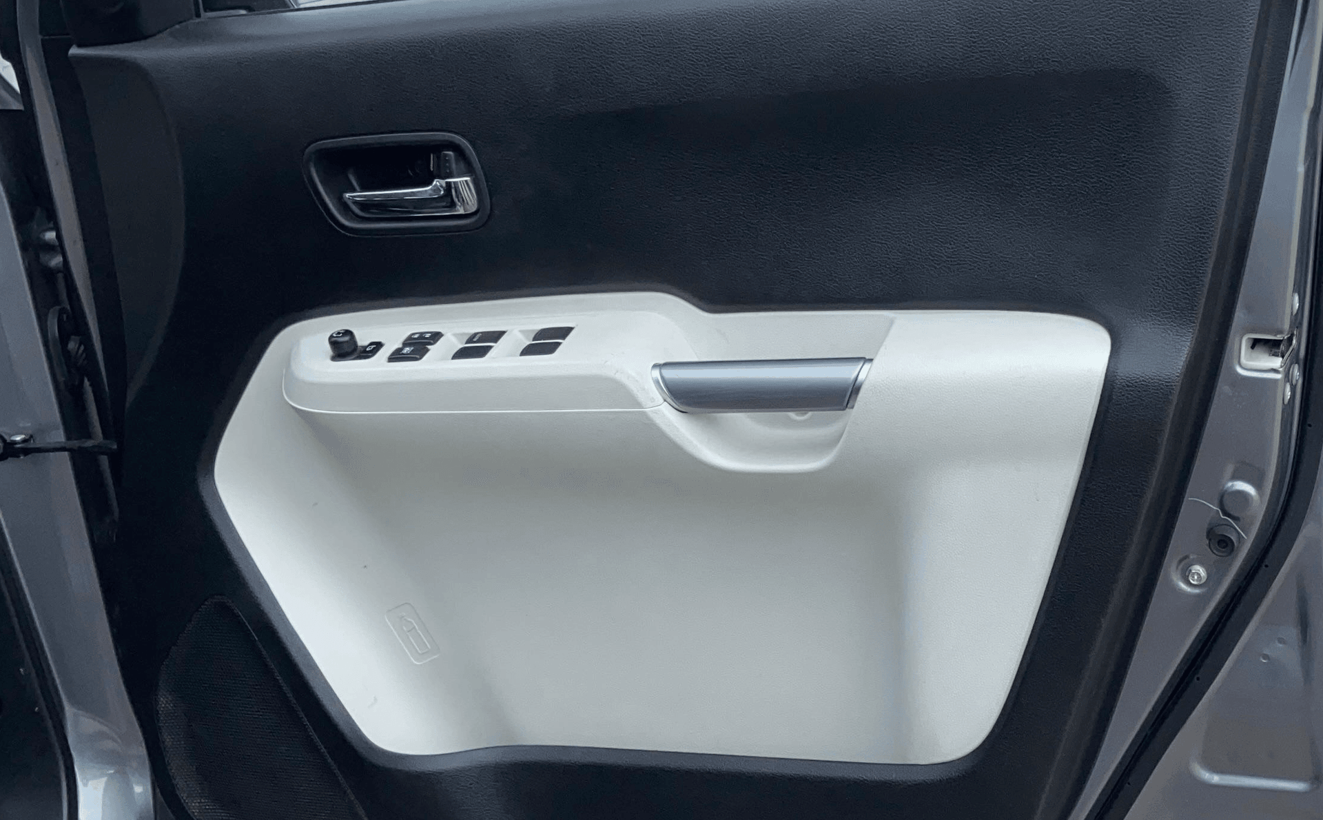 View 2024 Maruti Suzuki 1000 Base Variant Image 33 Used 2024 Maruti Suzuki 1000 Base Variant Image 33