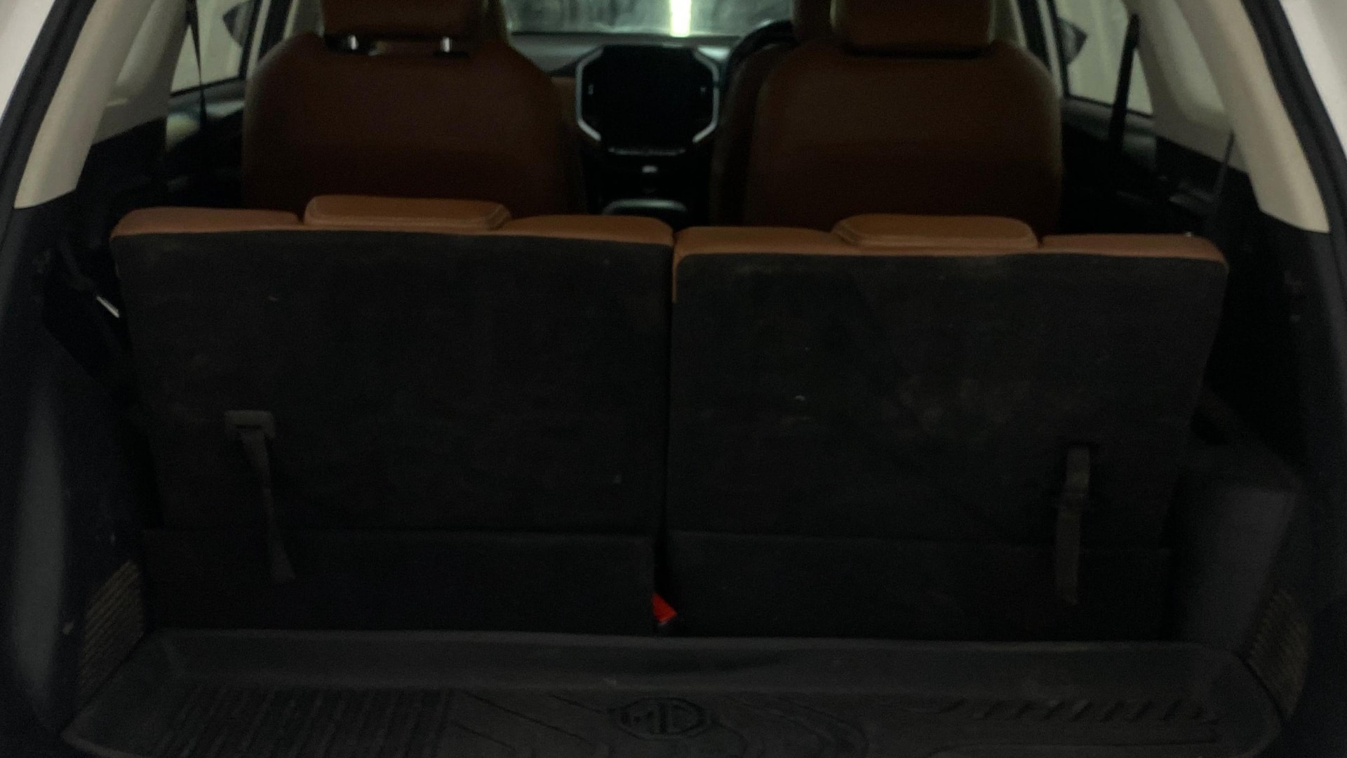 View 2021 MG Hector Plus Sharp Turbo 6 Seater Diesel Image 10 Used 2021 MG Hector Plus Sharp Turbo 6 Seater Diesel Image 10