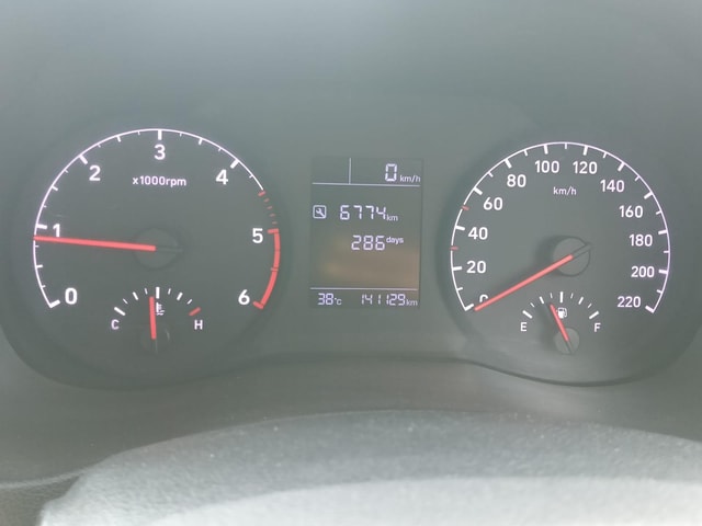 View Hyundai Verna Image 35 Used Hyundai Verna Image 35