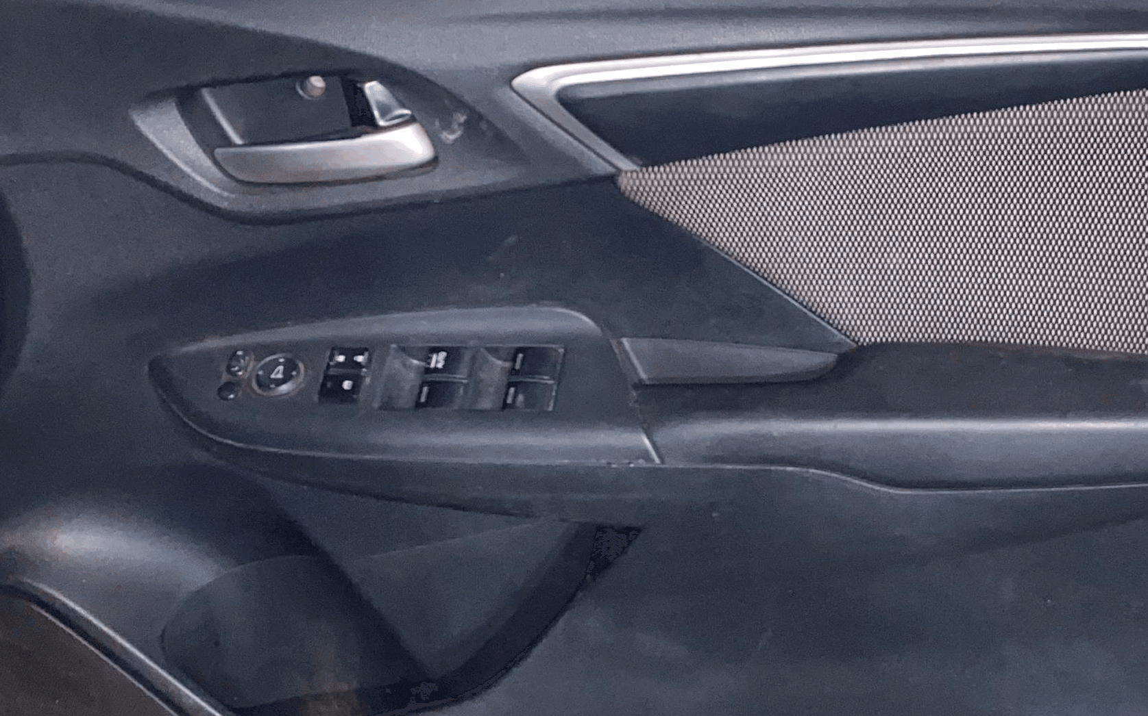 View 2019 Honda WR-V S MT Diesel Edge Edition Image 34 Used 2019 Honda WR-V S MT Diesel Edge Edition Image 34