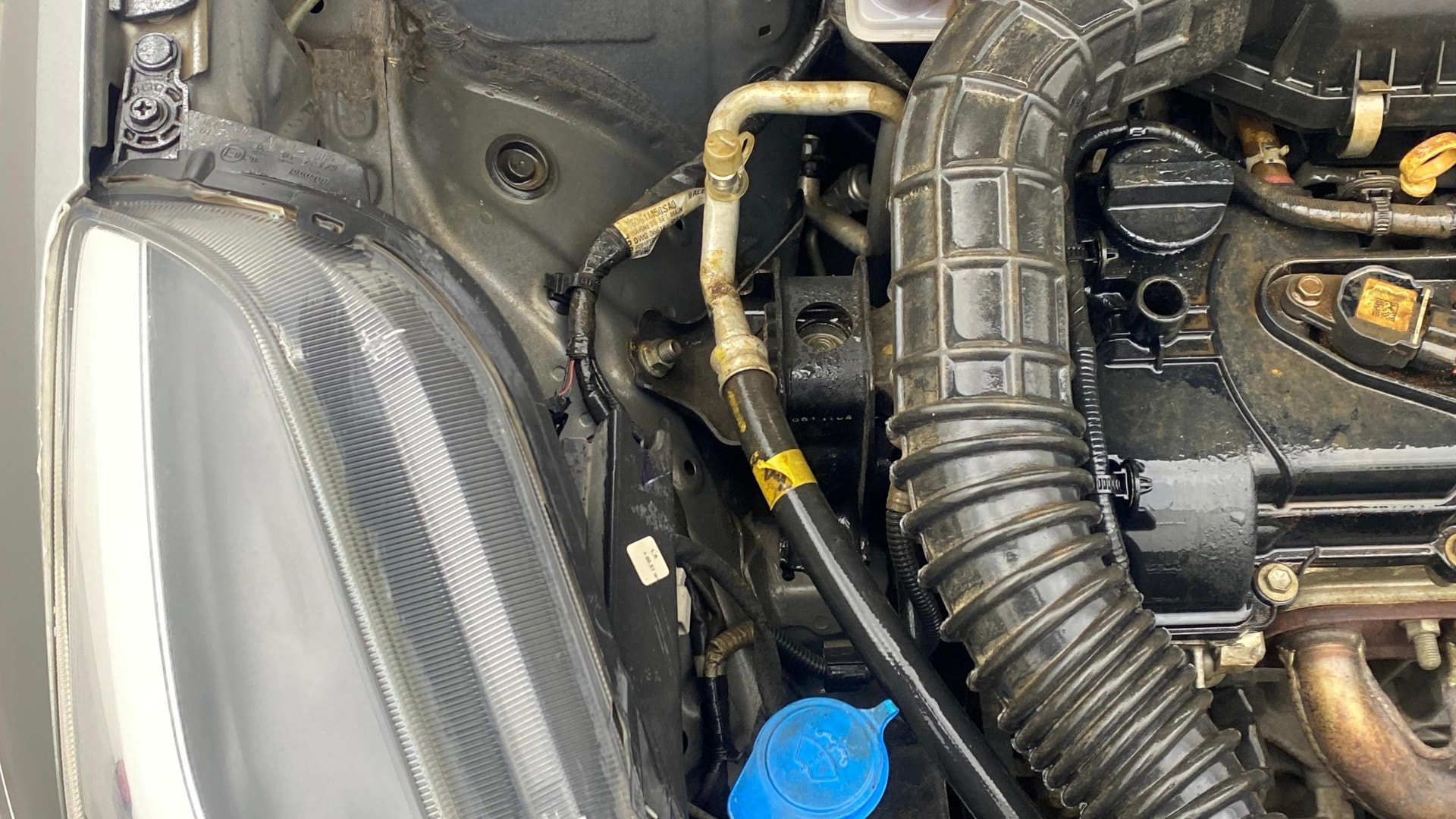 View 2019 Maruti Suzuki 1000 Base Variant Image 3 Used 2019 Maruti Suzuki 1000 Base Variant Image 3