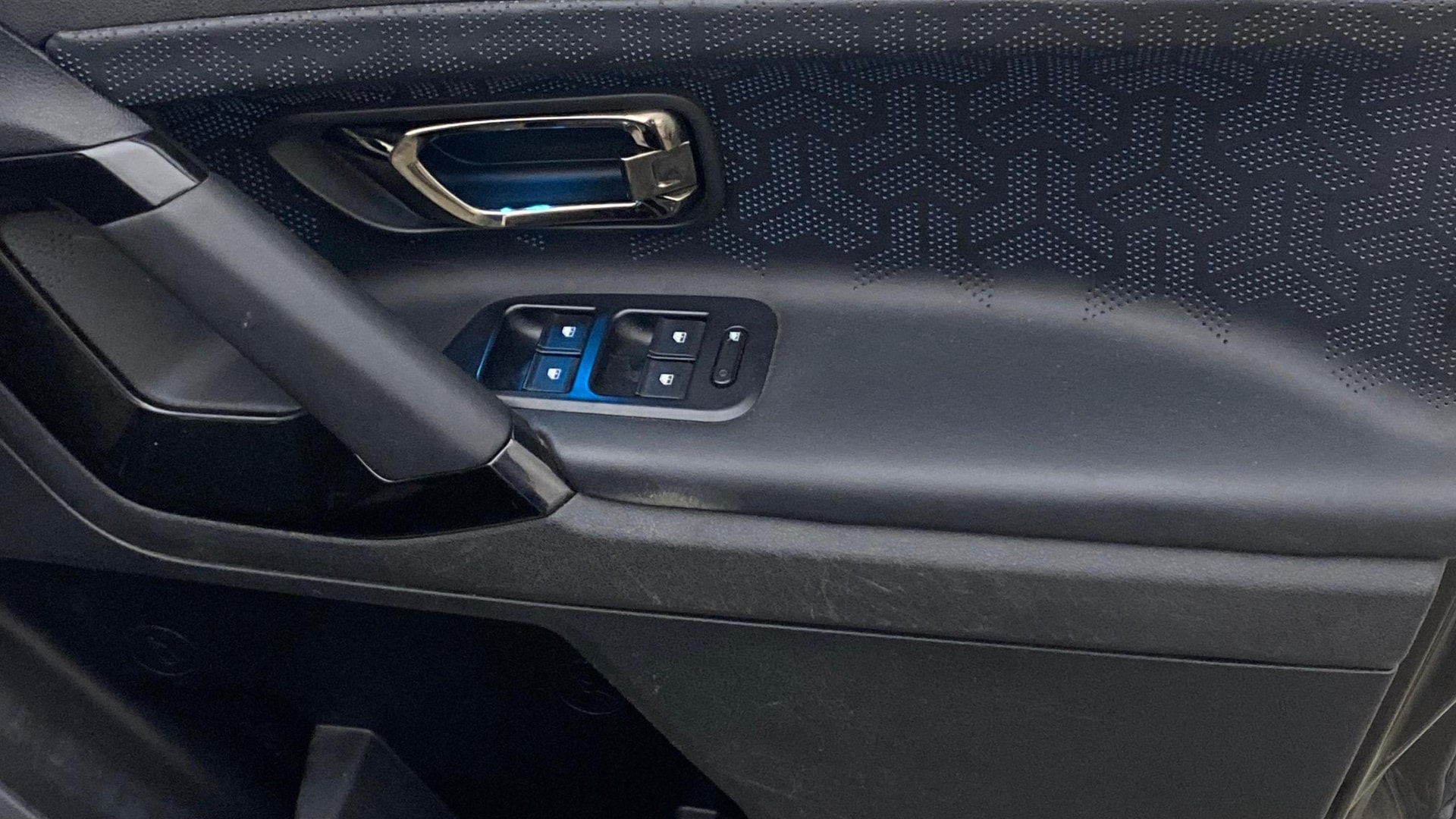 Used 2022 Tata Safari Used 2022 Tata Safari