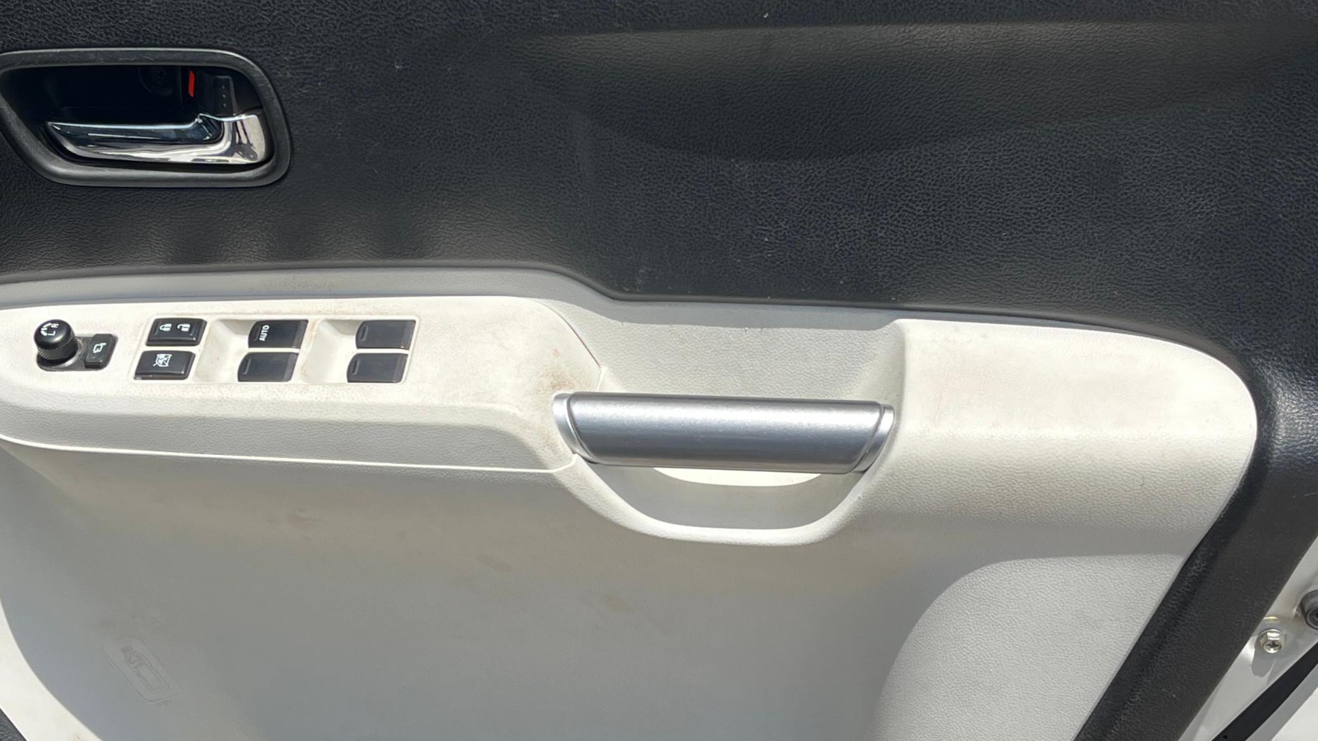 View 2023 Maruti Suzuki 1000 Base Variant Image 33 Used 2023 Maruti Suzuki 1000 Base Variant Image 33