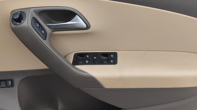View Volkswagen Vento Image 32 Used Volkswagen Vento Image 32