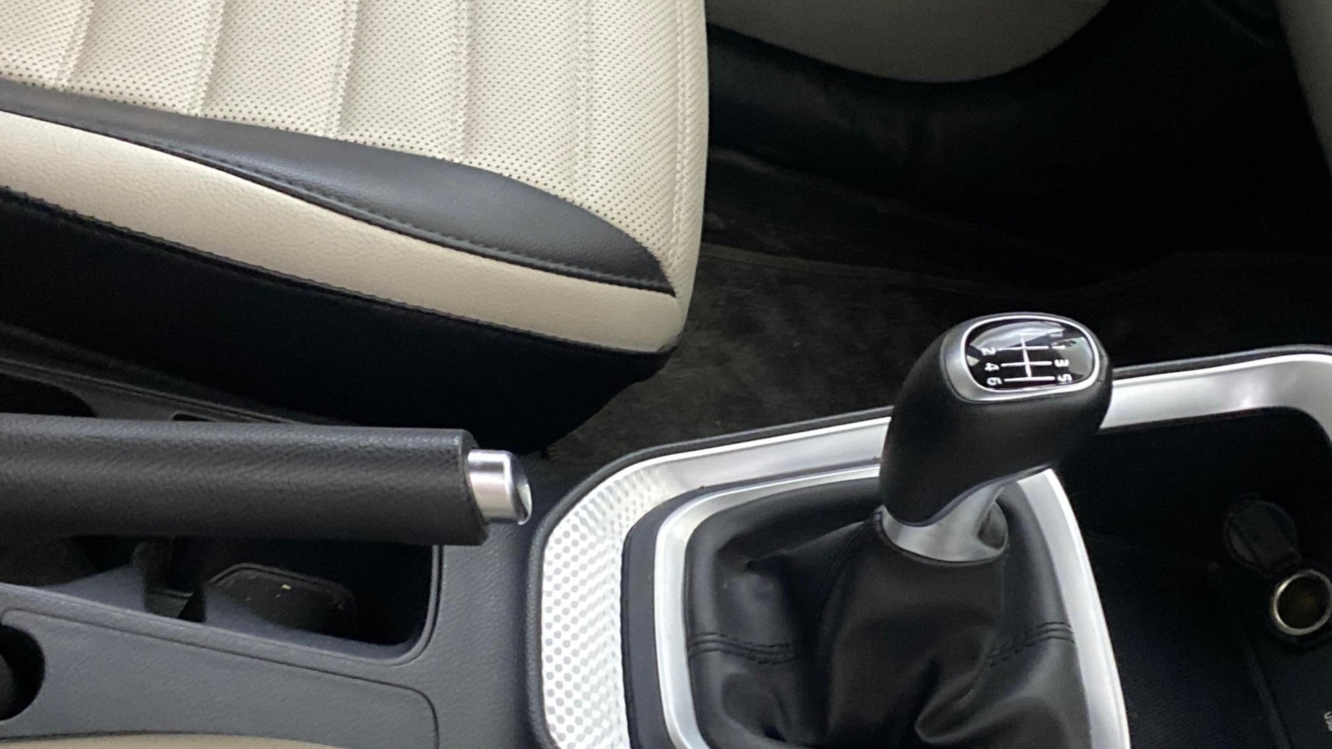 Used 2021 Kia Sonet Used 2021 Kia Sonet