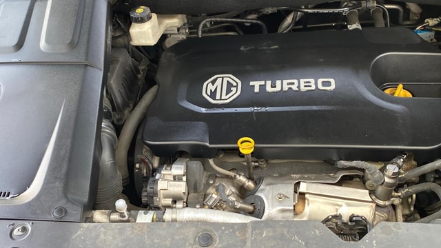View MG Hector Plus Image 3 Used MG Hector Plus Image 3