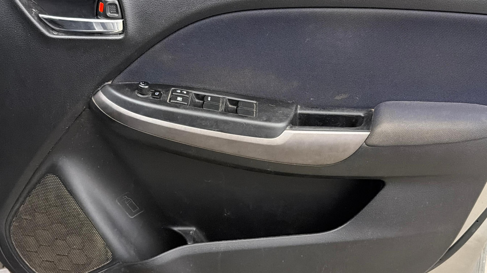 View 2019 Maruti Suzuki 1000 Base Variant Image 37 Used 2019 Maruti Suzuki 1000 Base Variant Image 37