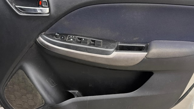 View Maruti Suzuki 1000 Image 37 Used Maruti Suzuki 1000 Image 37
