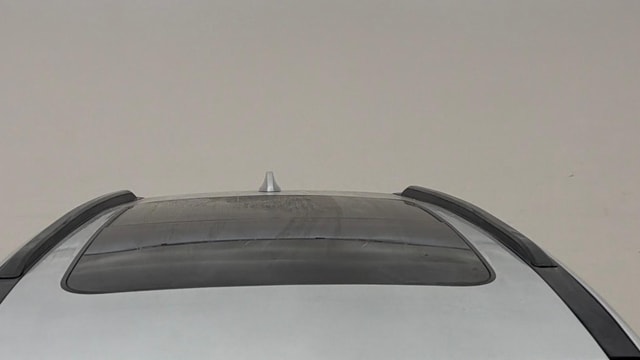 View Mahindra XUV700 Image 36 Used Mahindra XUV700 Image 36