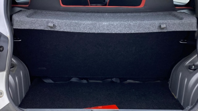 View Renault Kwid Image 10 Used Renault Kwid Image 10