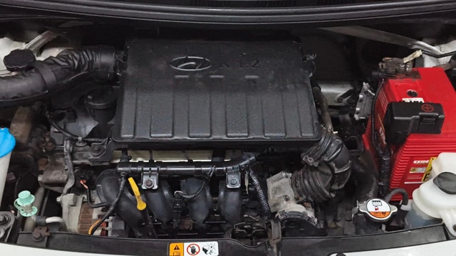 View Hyundai Grand i10 Image 40 Used Hyundai Grand i10 Image 40