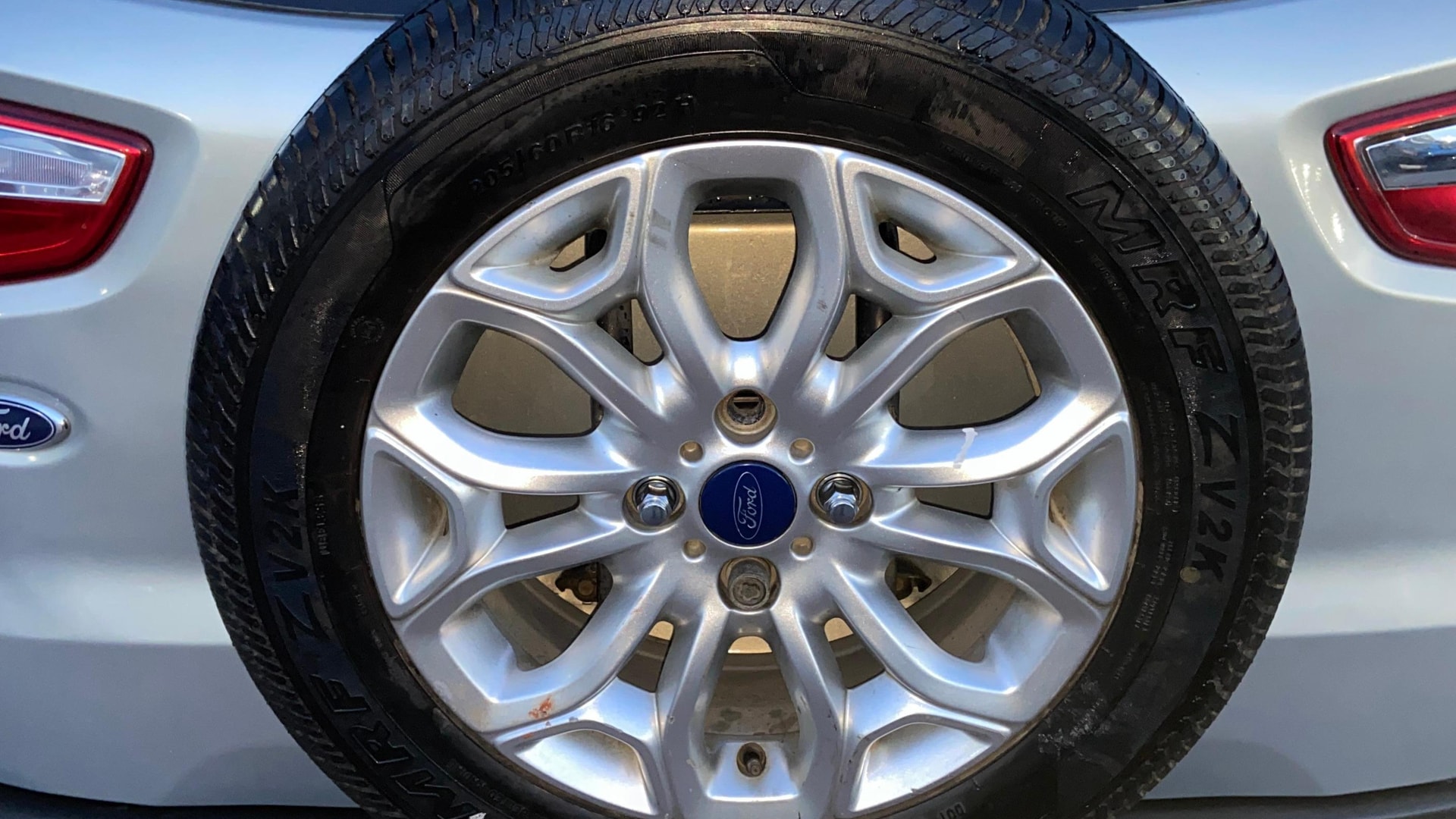 View 2015 Ford EcoSport 1.5 TDCi Diesel Ambiente BS IV Image 25 Used 2015 Ford EcoSport 1.5 TDCi Diesel Ambiente BS IV Image 25