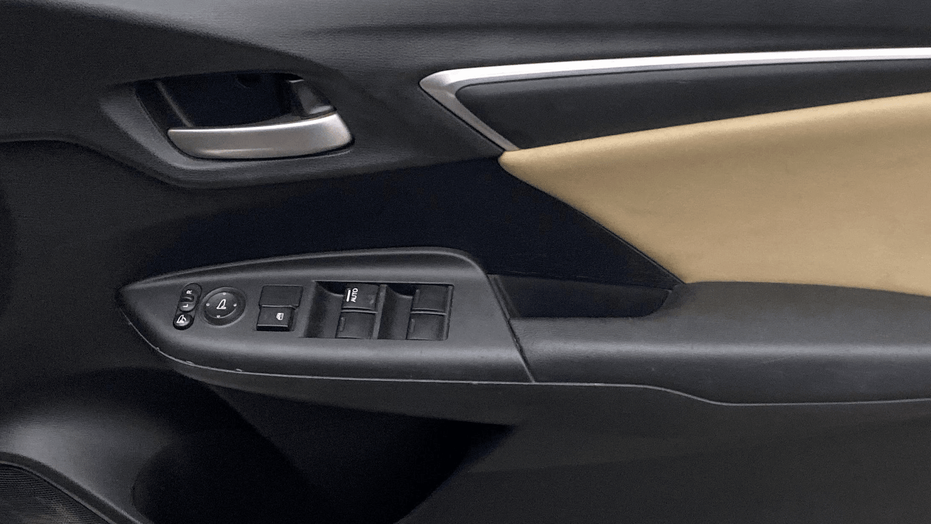 View 2017 Honda Jazz E MT Diesel Image 33 Used 2017 Honda Jazz E MT Diesel Image 33