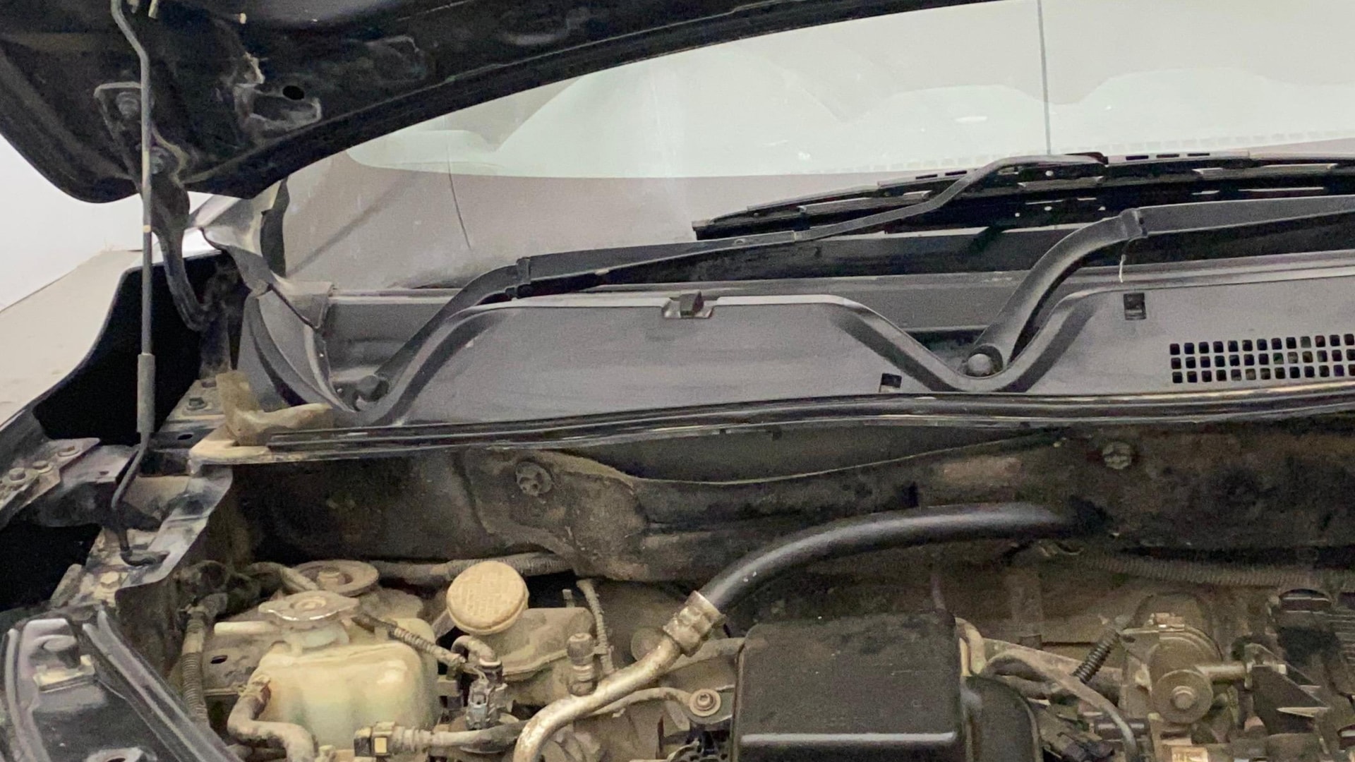 View 2022 Nissan Magnite XV Image 3 Used 2022 Nissan Magnite XV Image 3