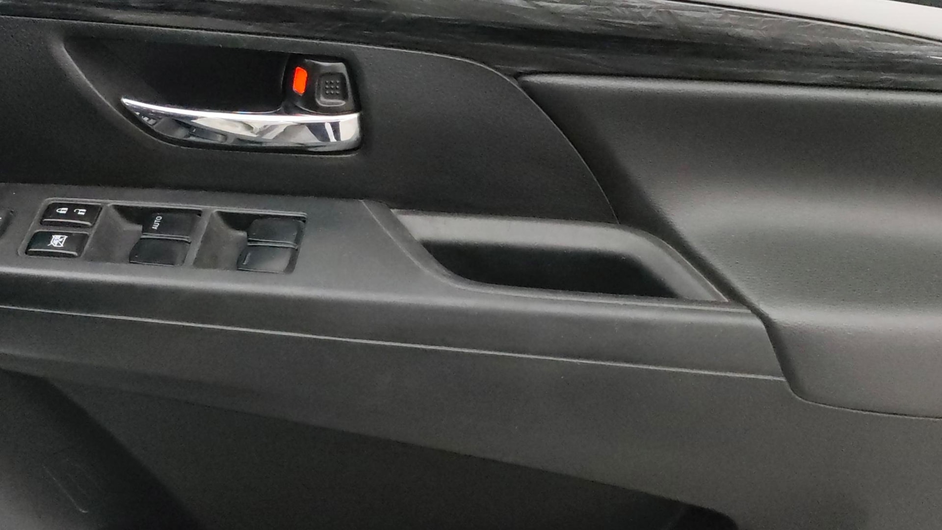 View 2020 Maruti Suzuki 1000 Base Variant Image 34 Used 2020 Maruti Suzuki 1000 Base Variant Image 34