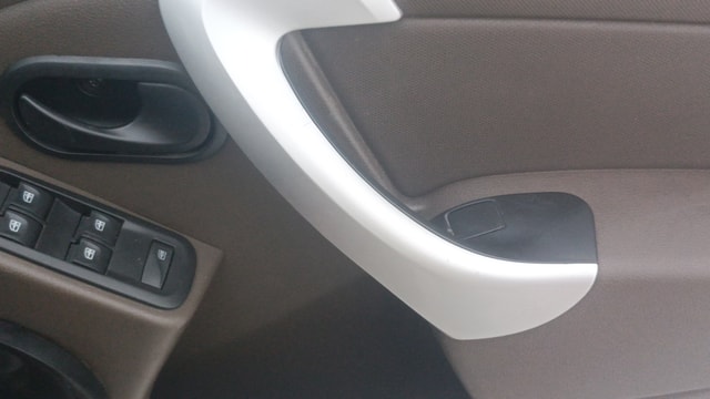 View Renault Duster Image 33 Used Renault Duster Image 33