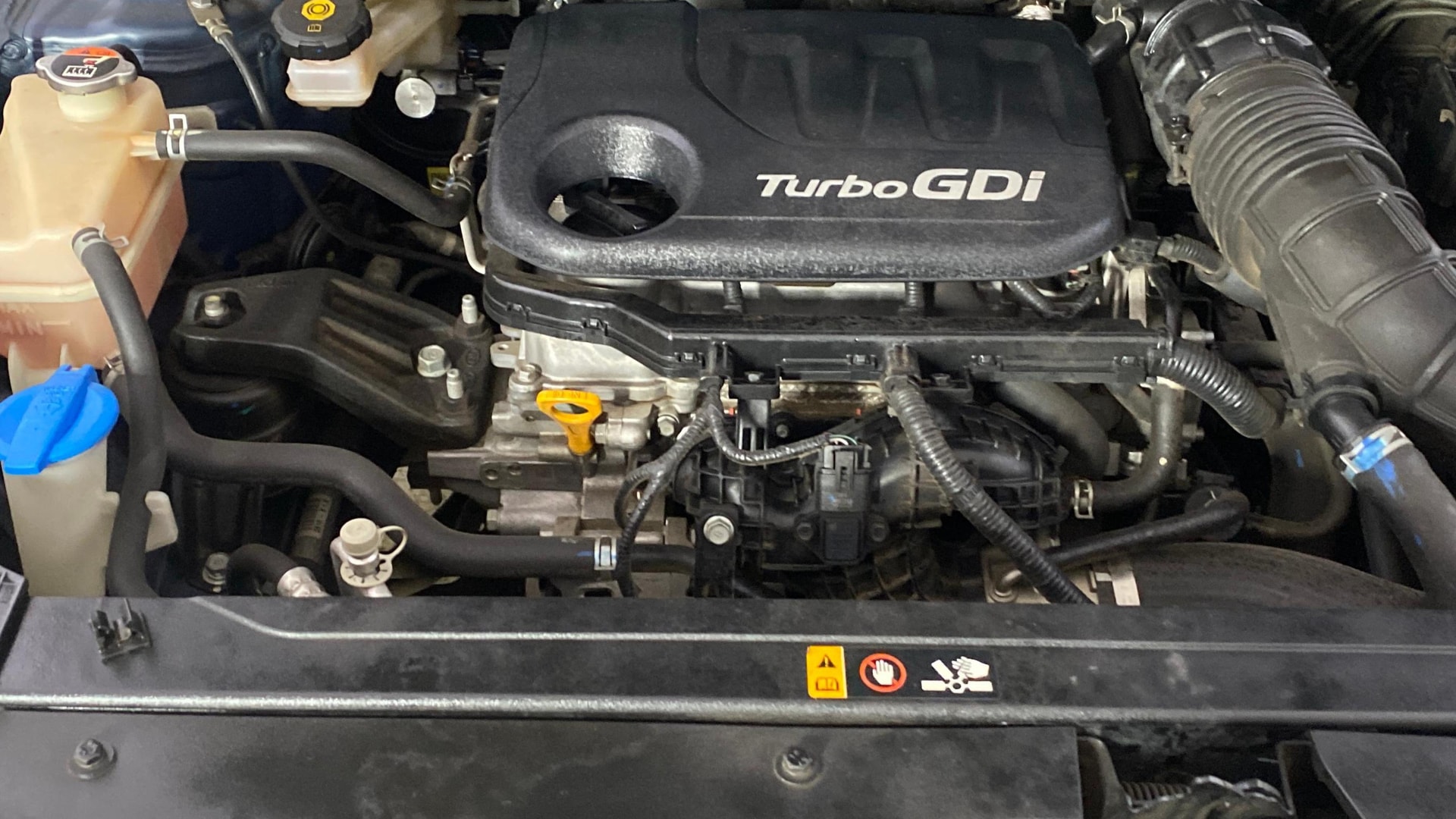 View 2022 Hyundai Venue SX (O) 1.0 iMT Petrol Image 4 Used 2022 Hyundai Venue SX (O) 1.0 iMT Petrol Image 4
