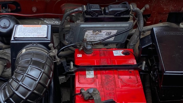 View Mahindra KUV100 Image 13 Used Mahindra KUV100 Image 13
