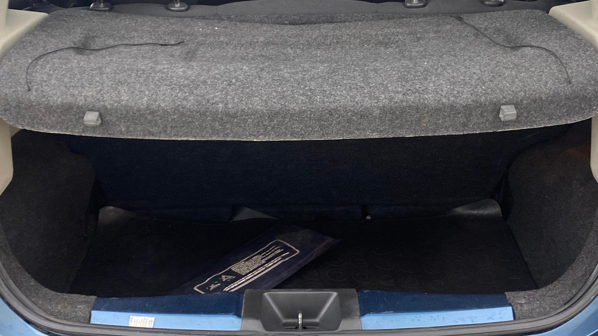 View 2016 Nissan Micra XV (CVT) Image 10 Used 2016 Nissan Micra XV (CVT) Image 10