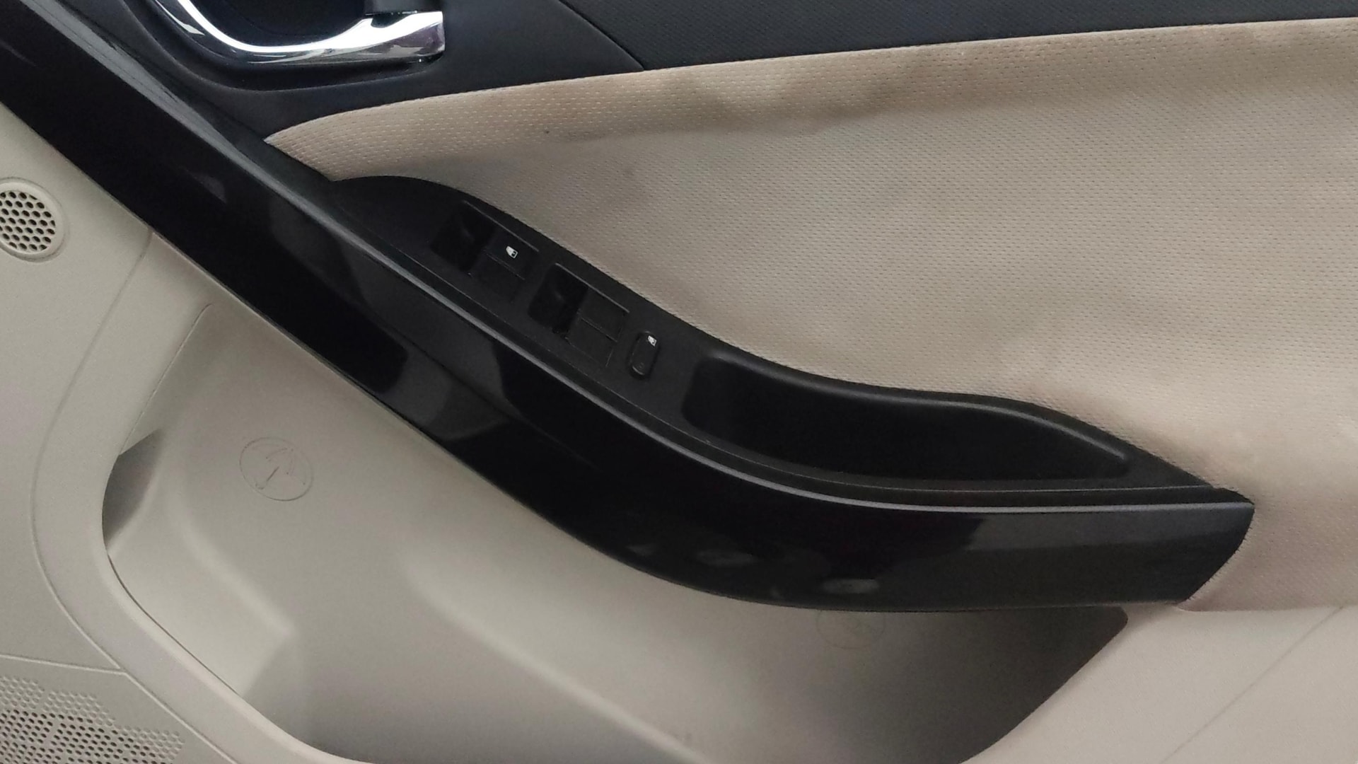 View 2021 Tata Nexon Revotron XE Image 35 Used 2021 Tata Nexon Revotron XE Image 35