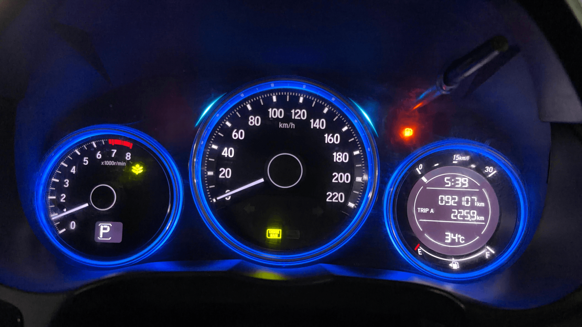 View 2015 Honda City ZX MT Diesel Anniversary Edition Image 21 Used 2015 Honda City ZX MT Diesel Anniversary Edition Image 21