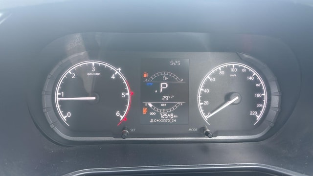 View Tata Harrier Image 20 Used Tata Harrier Image 20