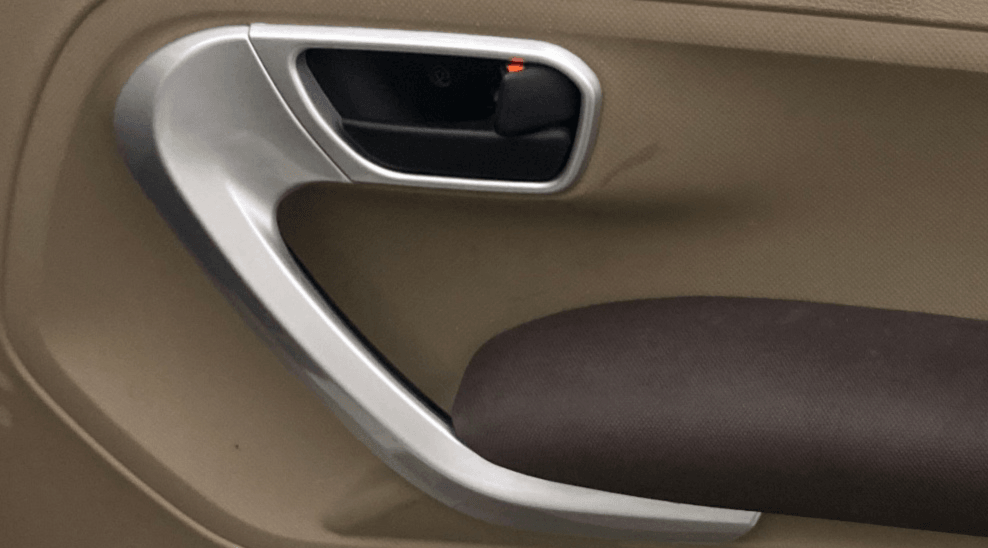 Used 2018 Mahindra TUV300 Used 2018 Mahindra TUV300