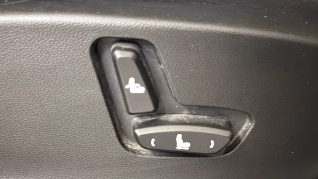 View MG Hector Image 19 Used MG Hector Image 19