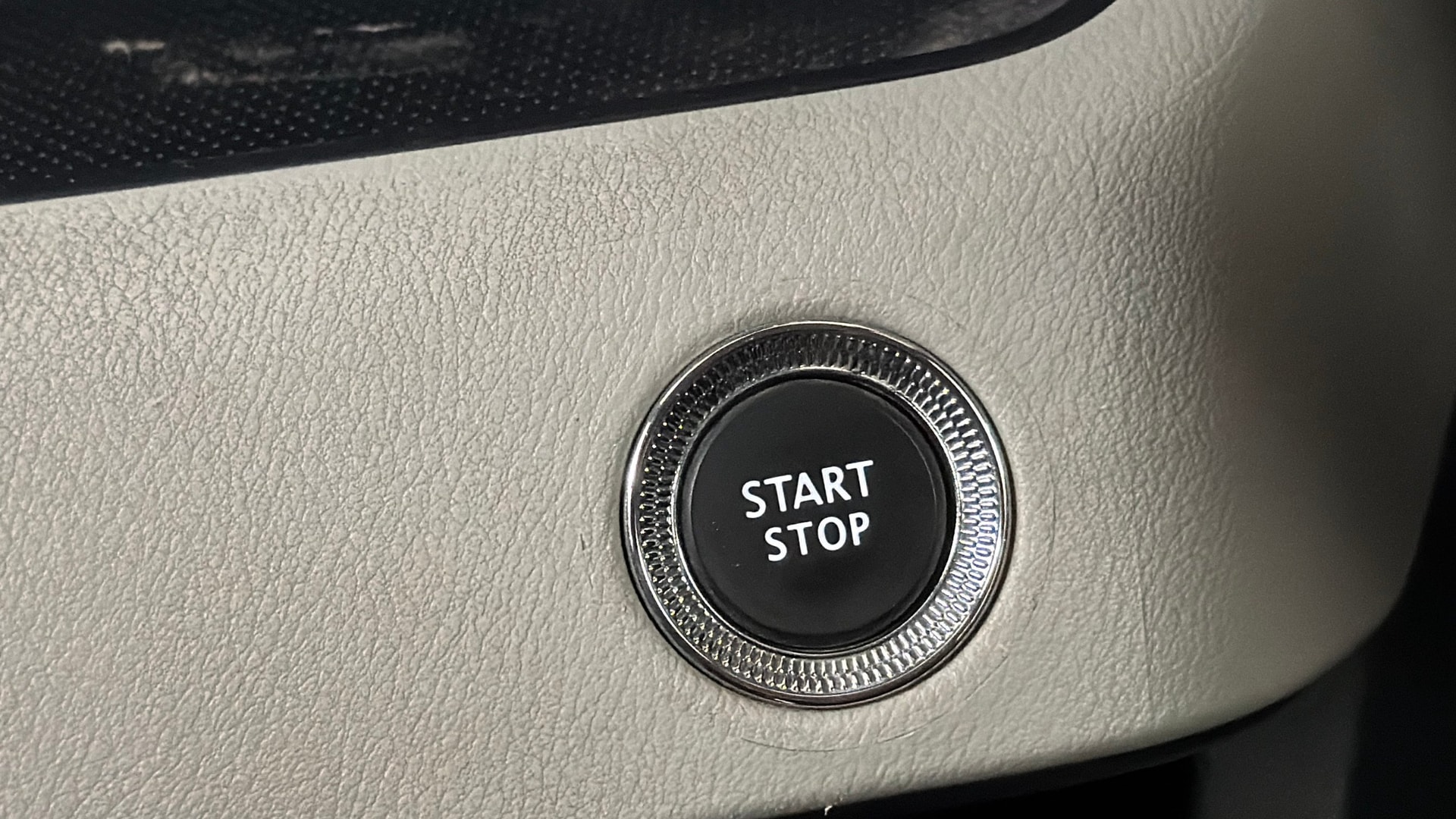 View 2022 Nissan Magnite XV Image 34 Used 2022 Nissan Magnite XV Image 34