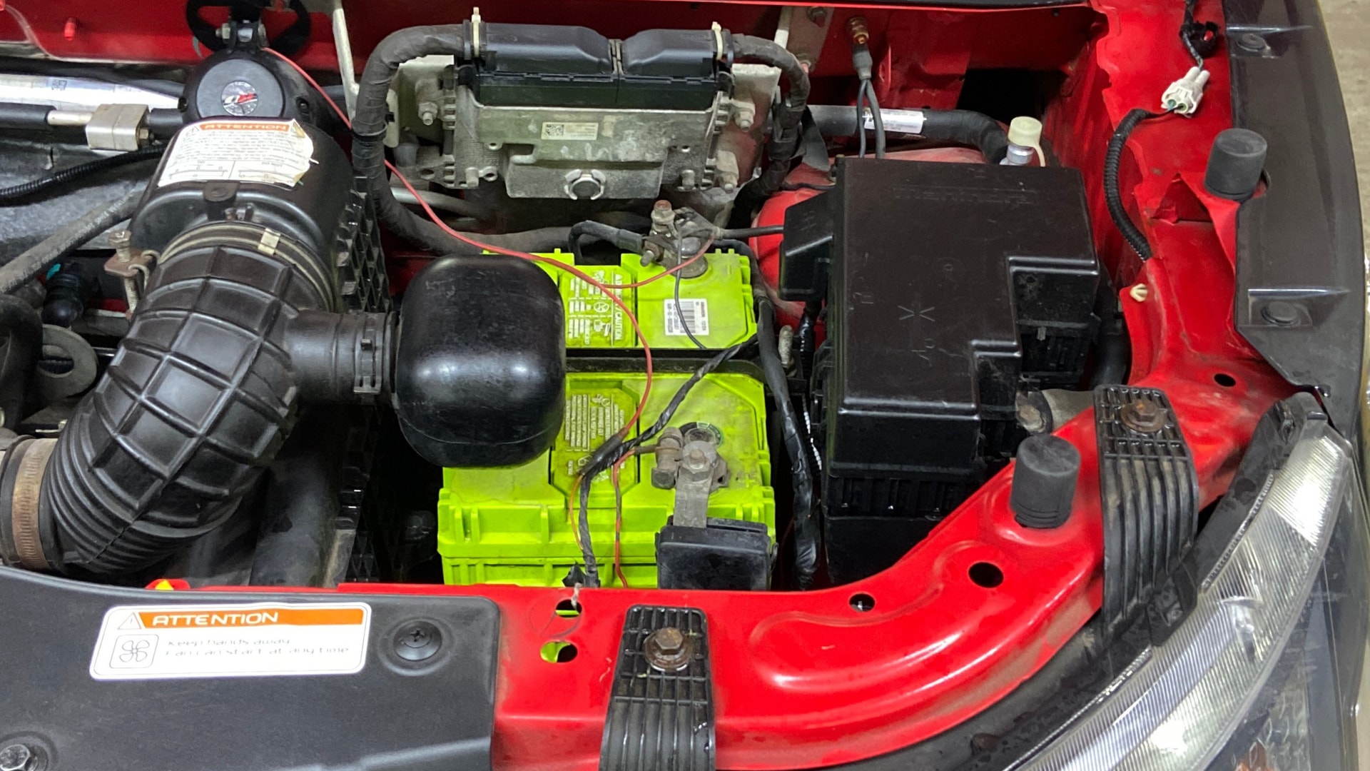 Used 2021 Mahindra KUV100 Used 2021 Mahindra KUV100