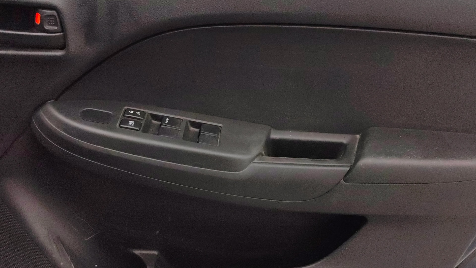 View 2021 Maruti Suzuki 1000 Base Variant Image 33 Used 2021 Maruti Suzuki 1000 Base Variant Image 33