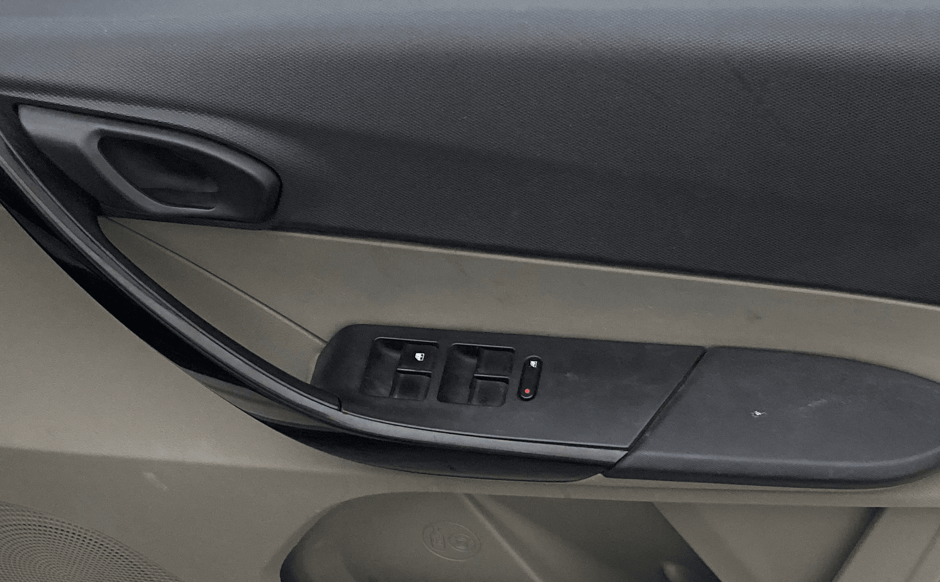 View 2019 Tata Tiago Revotorq XB Image 33 Used 2019 Tata Tiago Revotorq XB Image 33