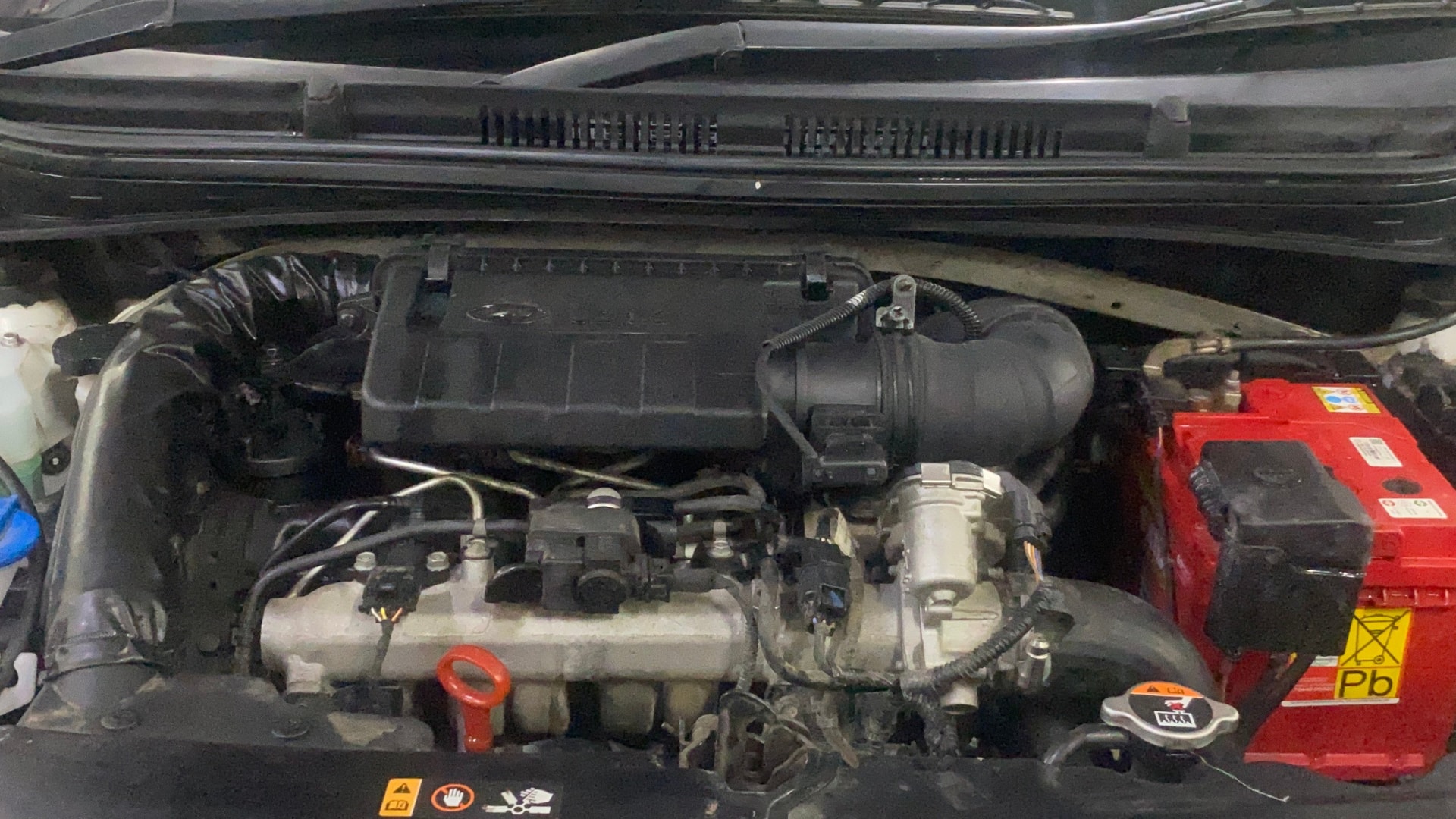 View 2020 Hyundai Aura SX(O) Diesel Image 42 Used 2020 Hyundai Aura SX(O) Diesel Image 42