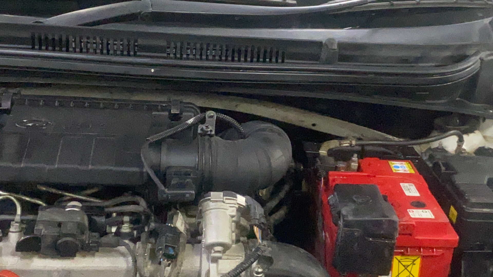 View 2020 Hyundai Aura SX(O) Diesel Image 13 Used 2020 Hyundai Aura SX(O) Diesel Image 13