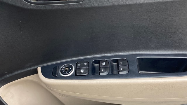 View Hyundai Grand i10 Image 32 Used Hyundai Grand i10 Image 32