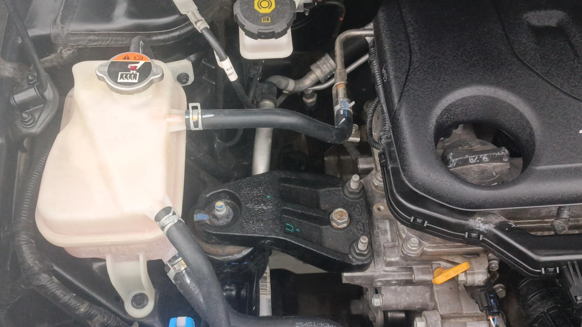 View 2024 Hyundai Venue S (O) 1.0 Turbo Petrol DCT Image 4 Used 2024 Hyundai Venue S (O) 1.0 Turbo Petrol DCT Image 4