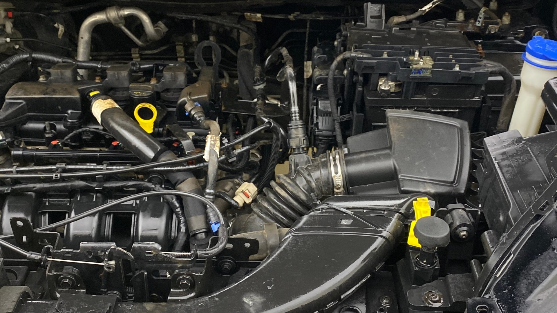 View 2021 Ford EcoSport 1.5 TDCi Diesel Ambiente BS IV Image 29 Used 2021 Ford EcoSport 1.5 TDCi Diesel Ambiente BS IV Image 29