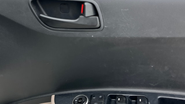 View Hyundai Grand i10 Image 33 Used Hyundai Grand i10 Image 33