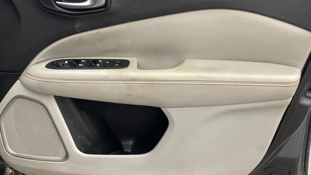 View Jeep Compass Image 33 Used Jeep Compass Image 33